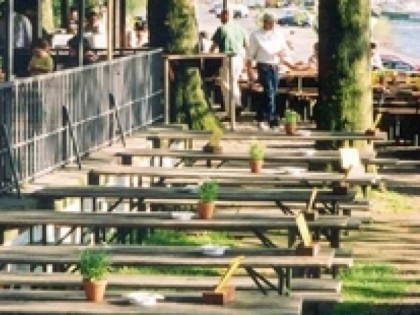 Foto: Rheinterrasse
